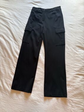 Bailey 44 Wide-Leg Cargo Pants – Black – Size 10 (Mint Condition)